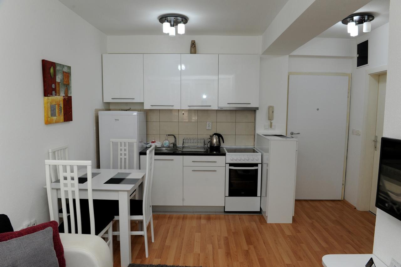 Central DeLuxe Apartments Ohrid Extérieur photo