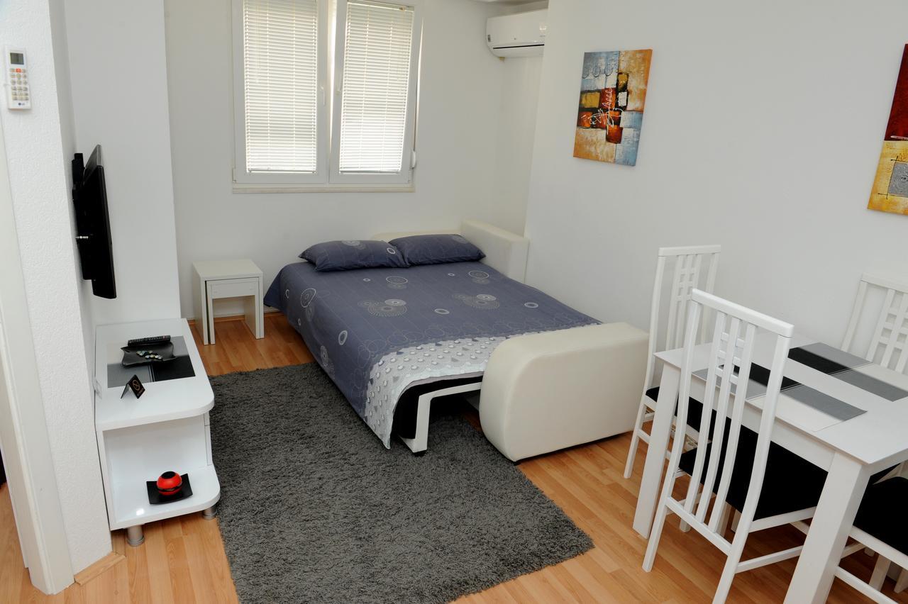 Central DeLuxe Apartments Ohrid Extérieur photo